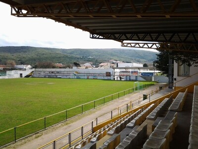 Estádio Municipal de Porto de Mós (POR)